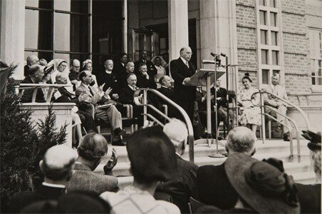 Photo of the Official Opening of Sunnybrook Hospital