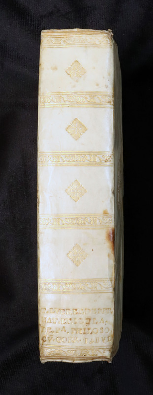 Lucretius: Spine