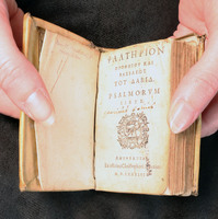 Greek Psalms: Page Opening